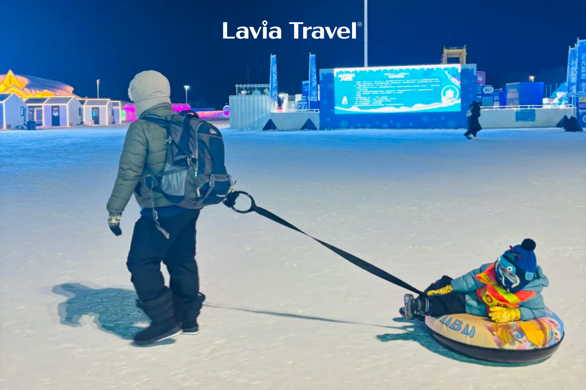 Snow tube - ice and snow world Cáp Nhĩ Tân 
