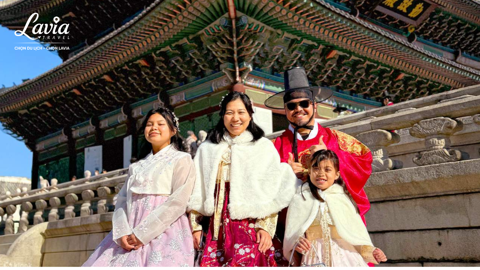 Gyeongbokgung là cung điện lớn và nổi tiếng bậc nhất Hàn Quốc