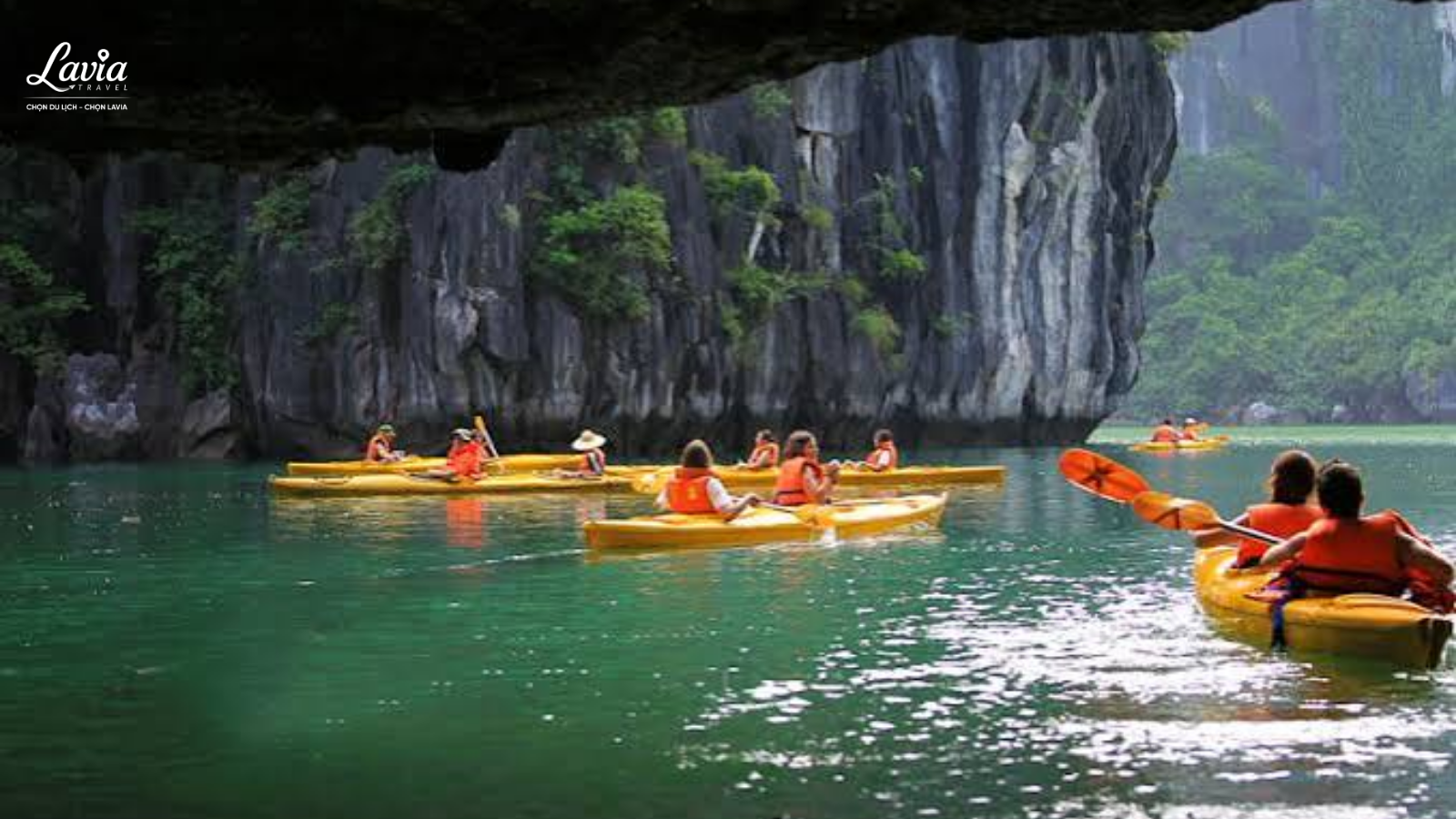 Chèo thuyền Kayak