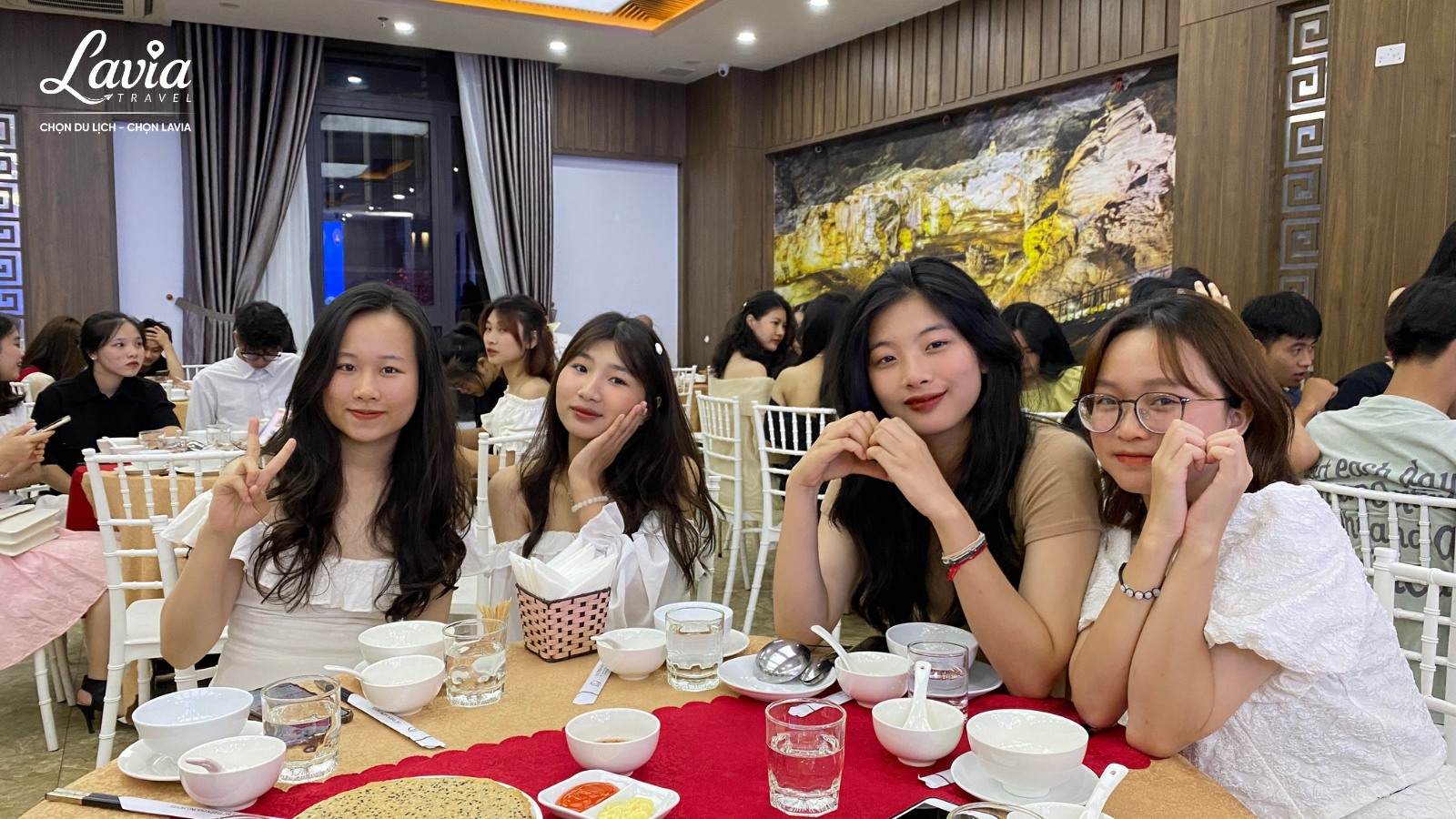 Hình thức này cũng phù hợp với doanh nghiệp muốn kết hợp nhiều mục tiêu trong cùng một chương trình