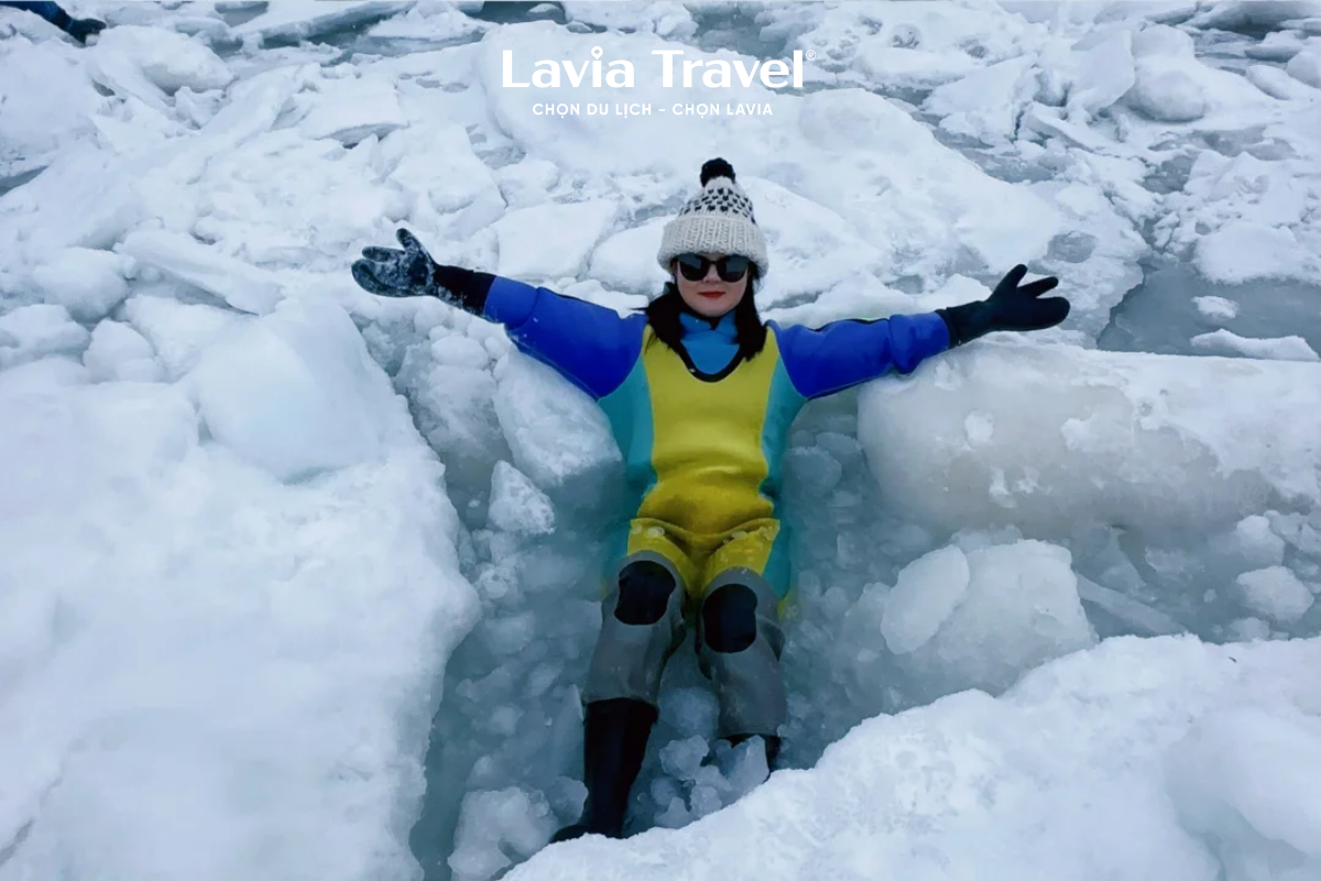 vui chơi gần tại drift ice Hokkaido Nhật Bản